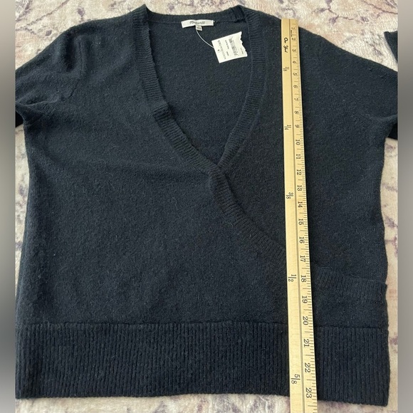 Madewell NWT Black Faux Wrap Pullover Sweater Size Small - Picture 6 of 8